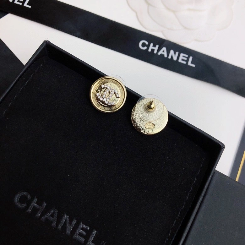 Chanel Earrings Minimalist 227527