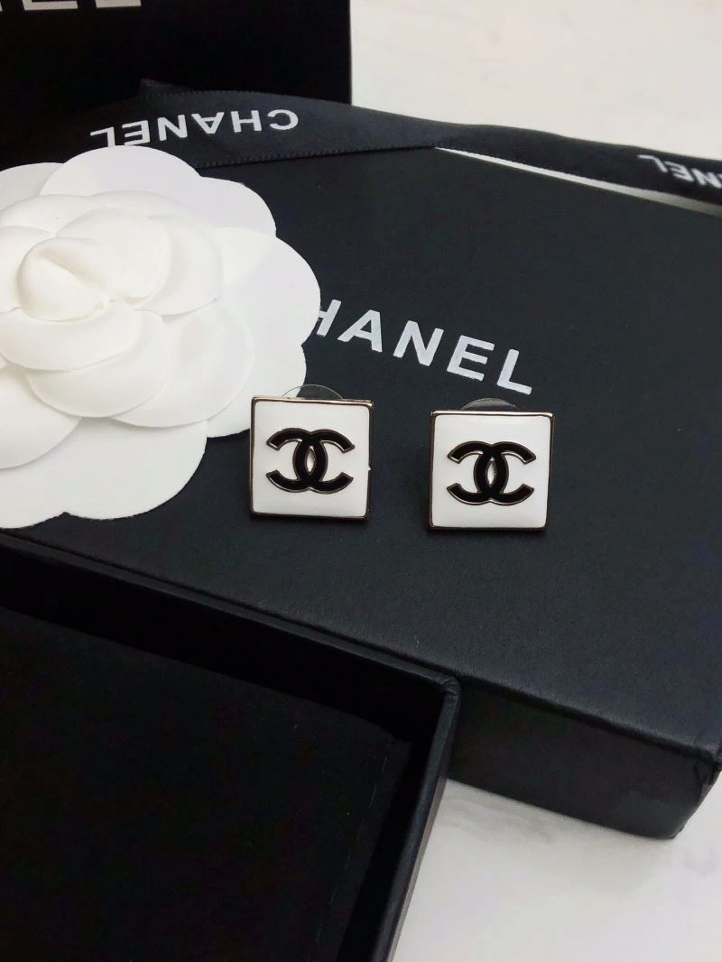 Chanel Earrings Affordable 227492