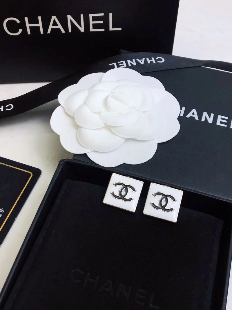 Chanel Earrings Affordable 227492