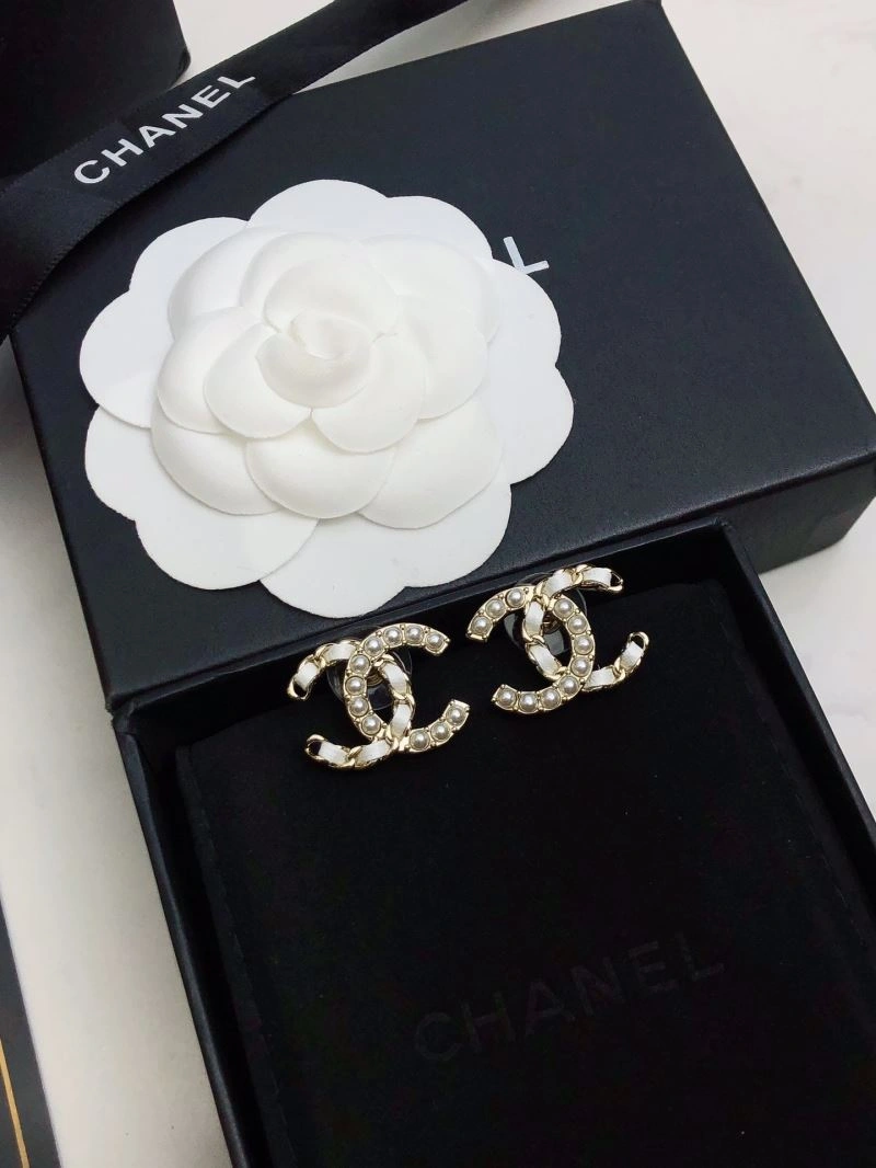 Chanel Earrings Sleek 227491