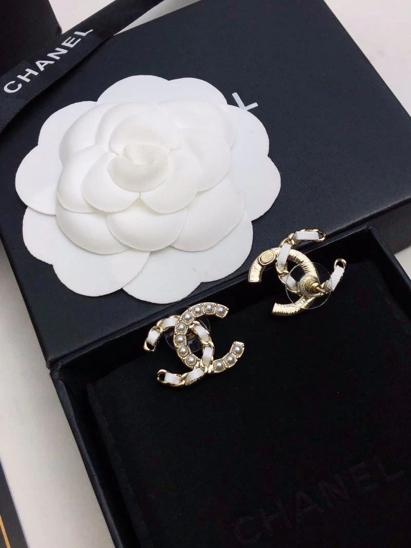Chanel Earrings Sleek 227491