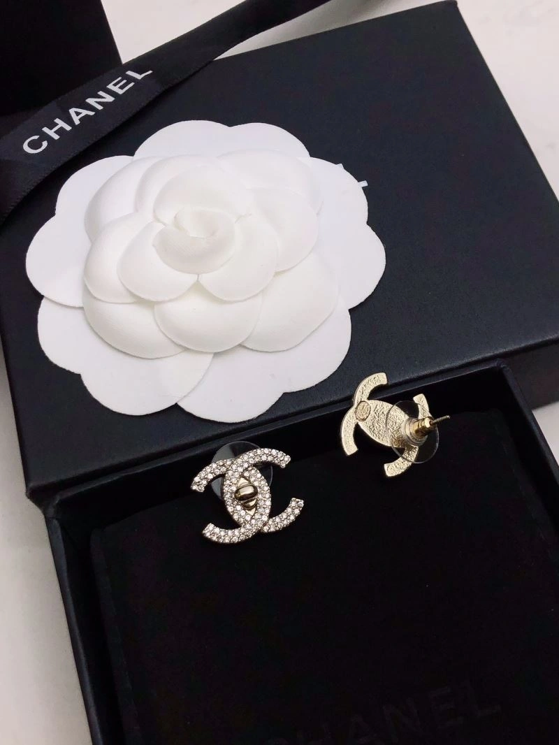 Chanel Earrings Sleek 227491