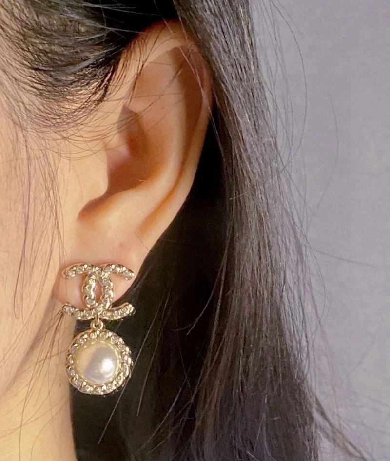 Timeless Chanel Earrings 227485