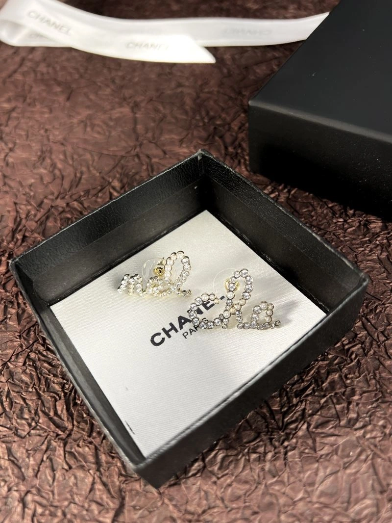 Chanel Earrings Lightweight 227505