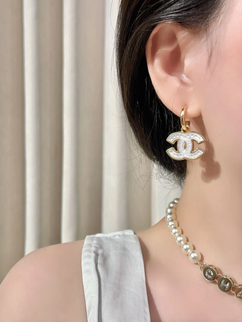Chanel Earrings StreetReady 227475
