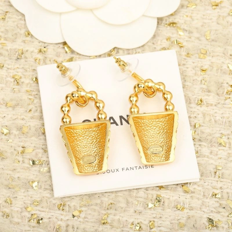 Chanel Earrings Supportive 227483