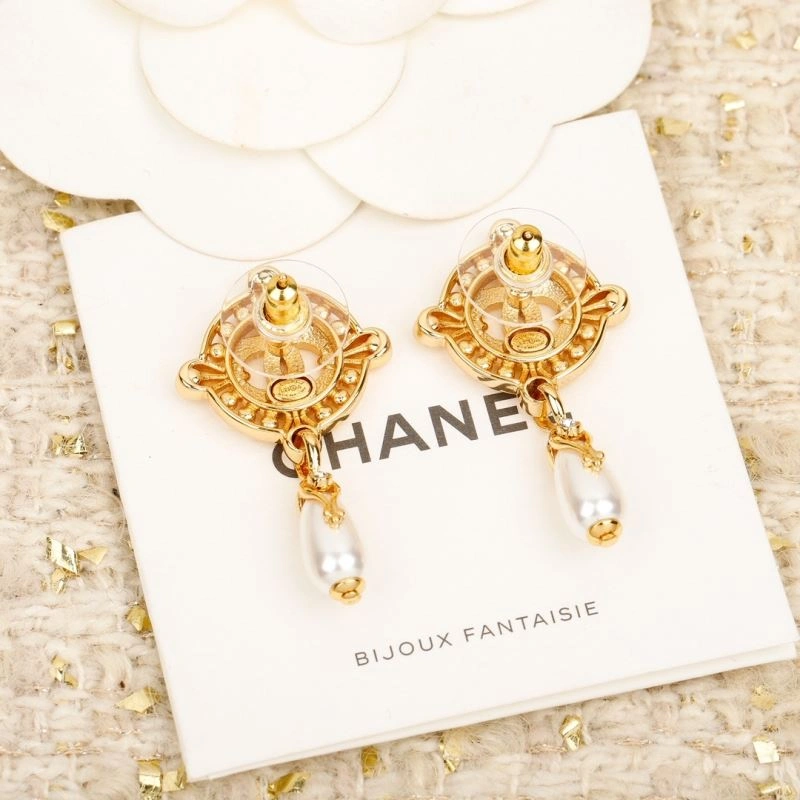 Vibrant Chanel Earrings 227477