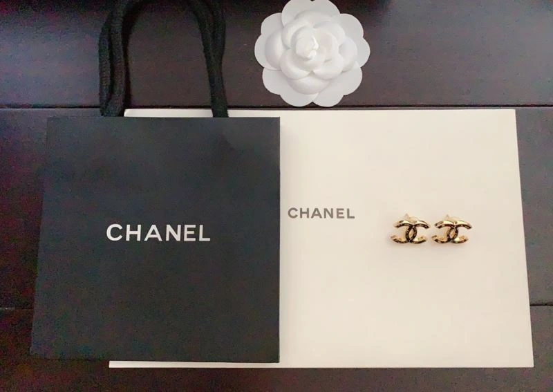 Seasonal Chanel Earrings 227499
