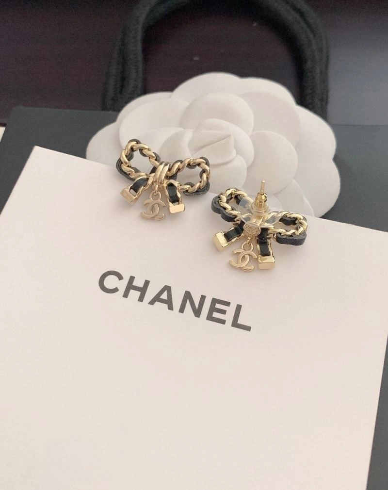 Versatile Chanel Earrings 227472