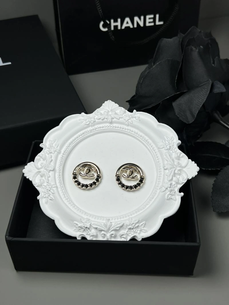 Sporty Chanel Earrings 227486