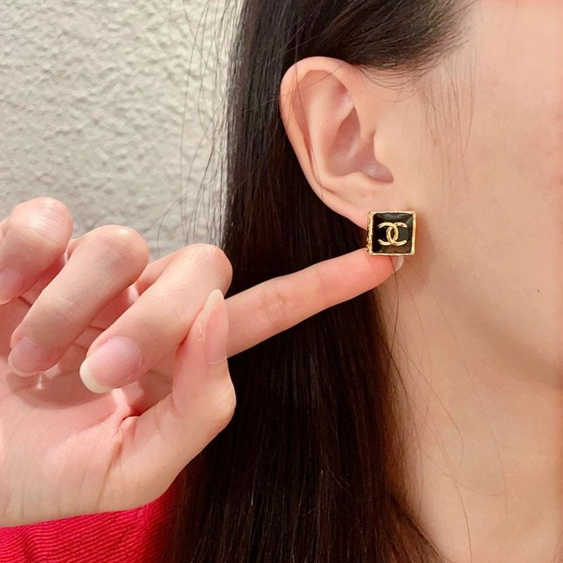 Chanel Earrings Modern 227487