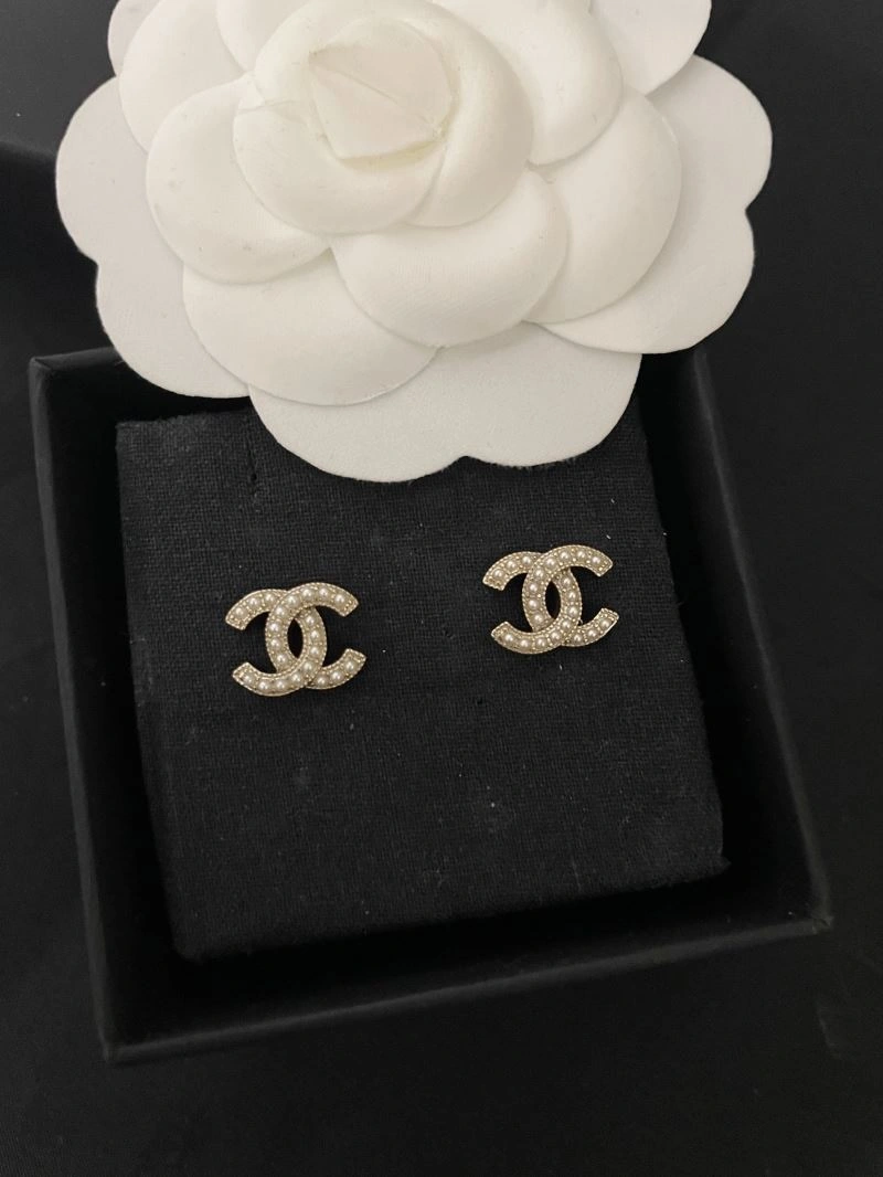 Chanel Earrings ModernLook 227452