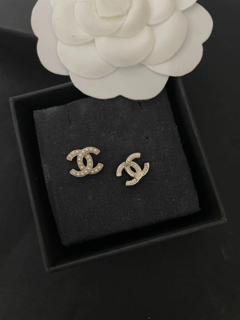 Chanel Earrings ModernLook 227452