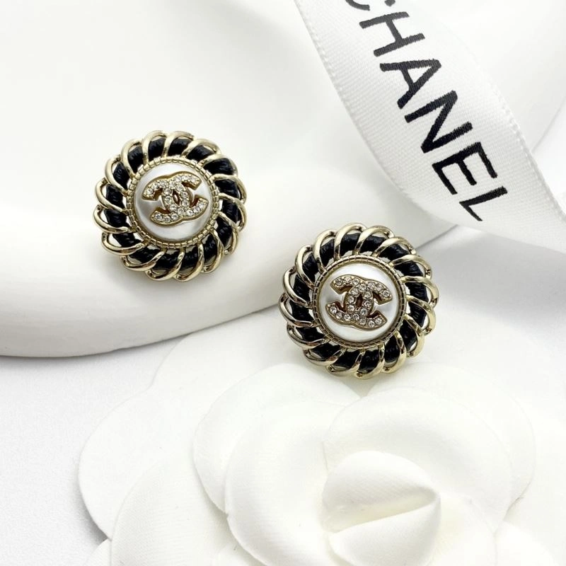 Chanel Earrings EyeCatching 227442