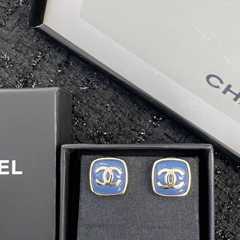 Chanel Earrings Cozy 227479