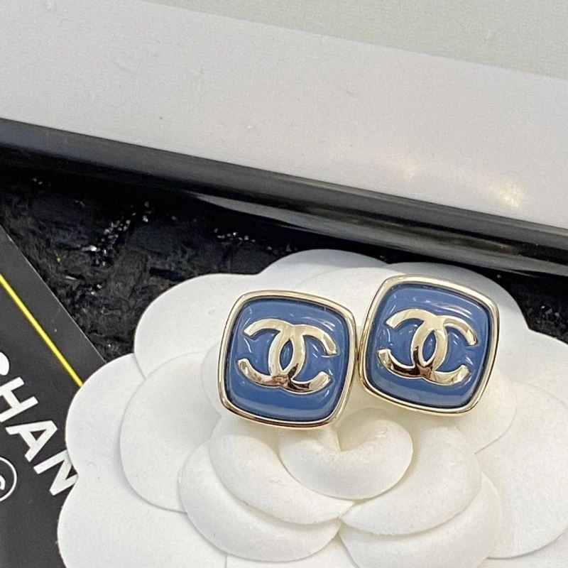 Chanel Earrings Cozy 227479