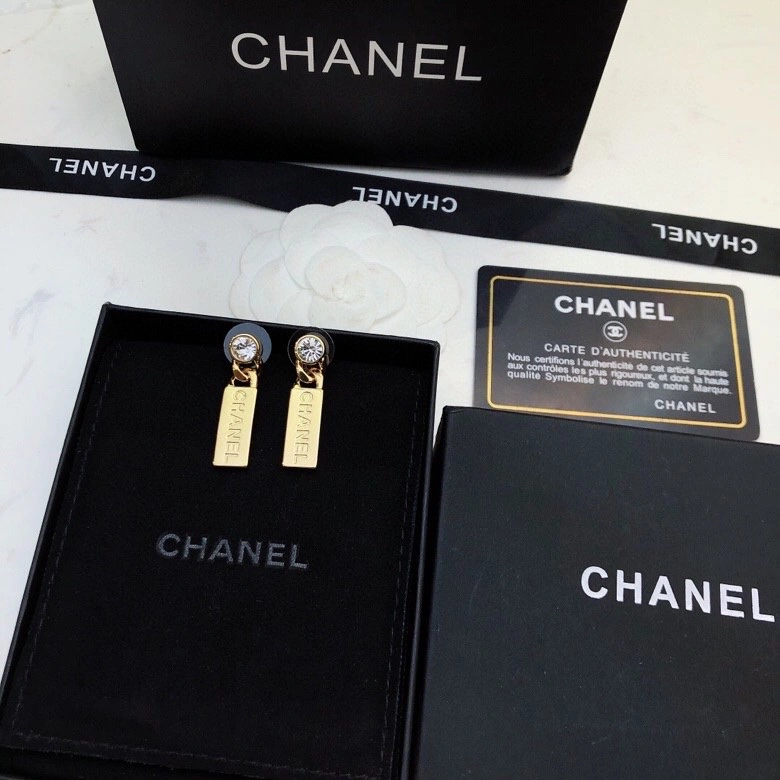 Chanel Earrings ModernLook 227467