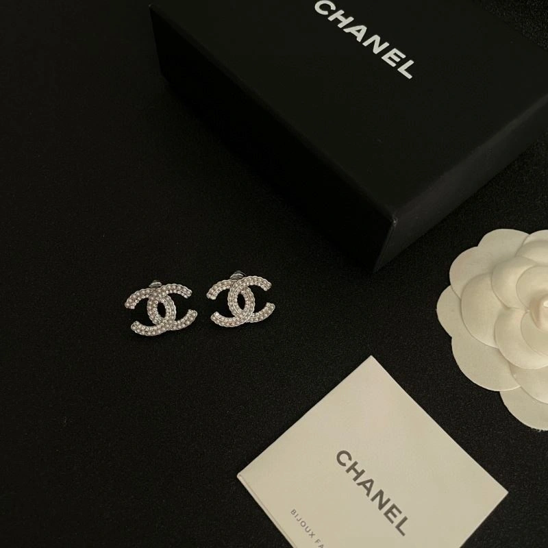 Chanel Earrings Elegant 227460
