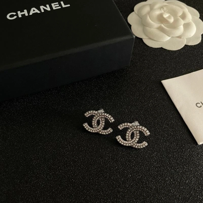 Chanel Earrings Elegant 227460
