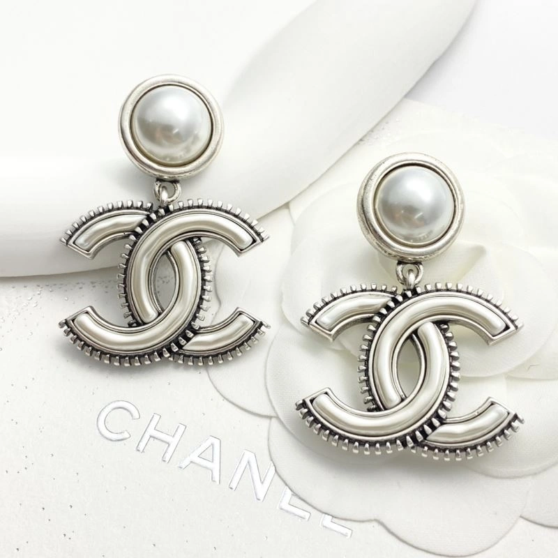 Chanel Earrings Durable 227435