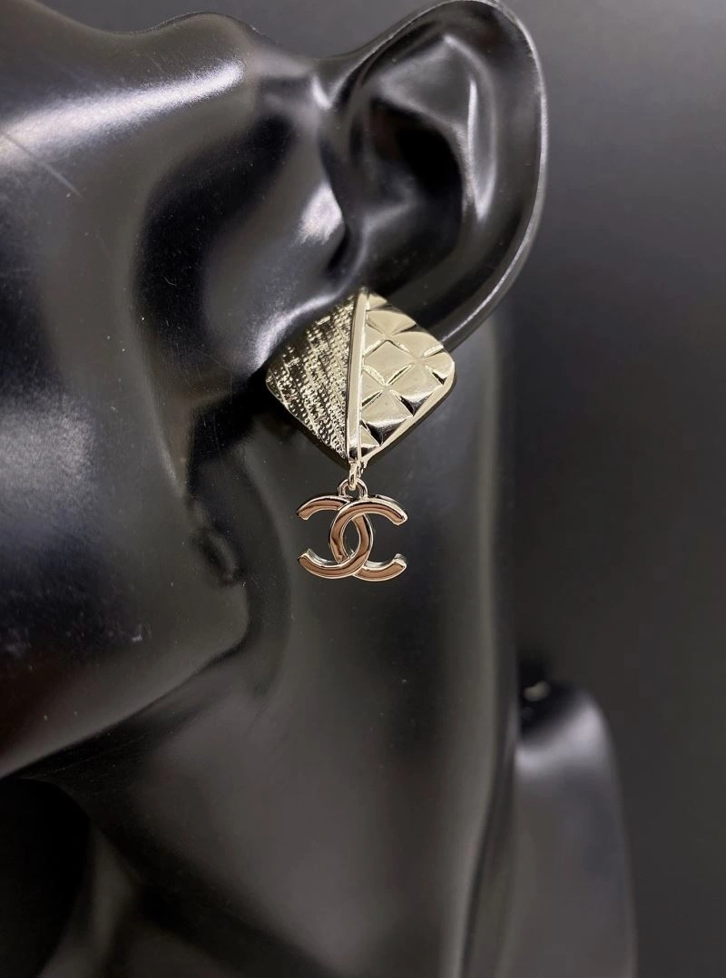 Chanel Earrings SmoothTexture 227448