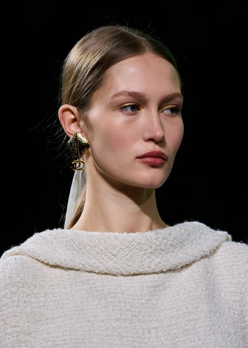 Chanel Earrings SmoothTexture 227448