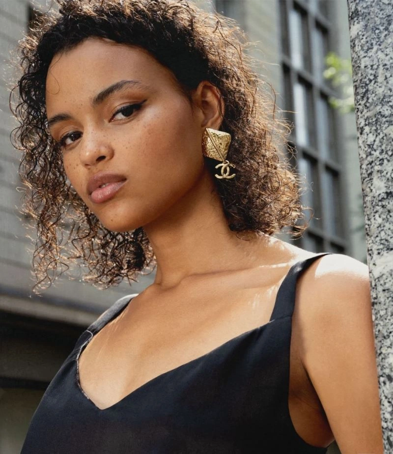 Chanel Earrings SmoothTexture 227448