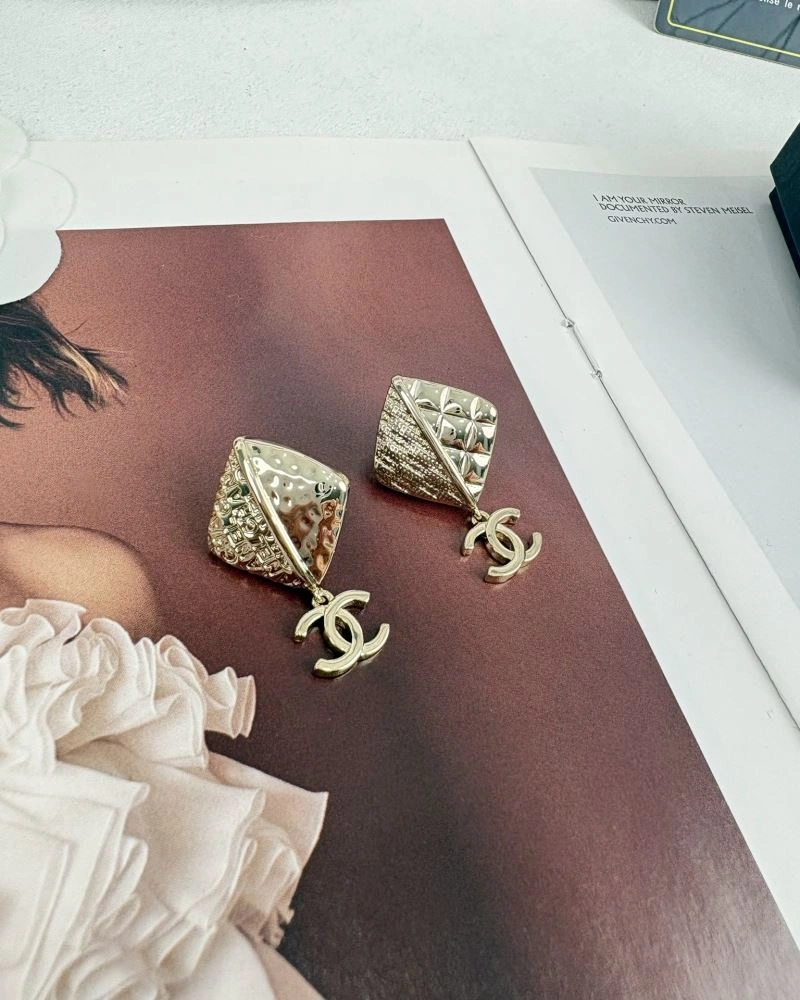 Chanel Earrings SmoothTexture 227448