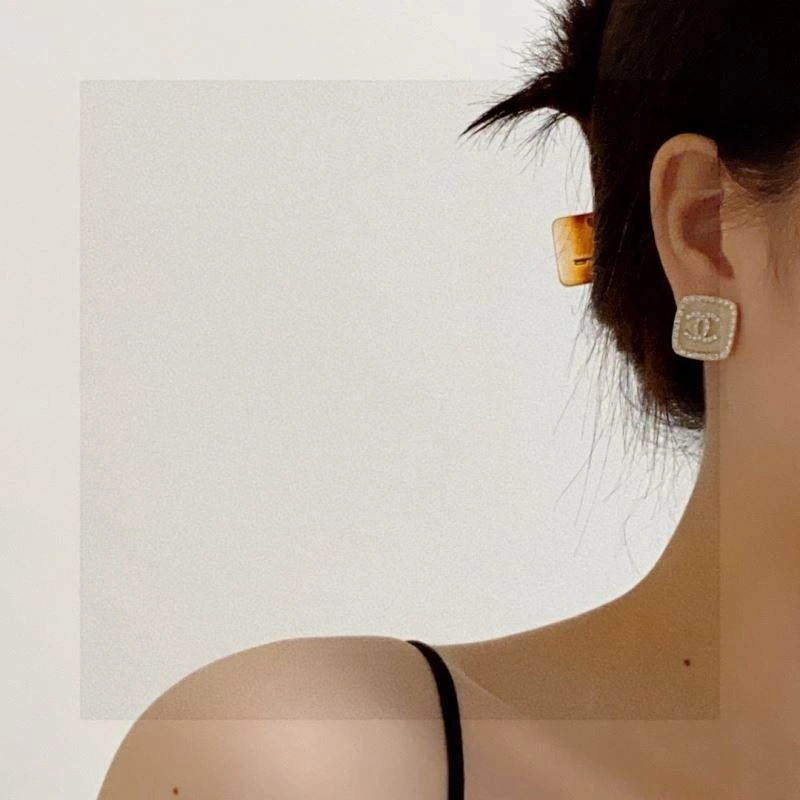 Chanel Earrings DailyWear 227401