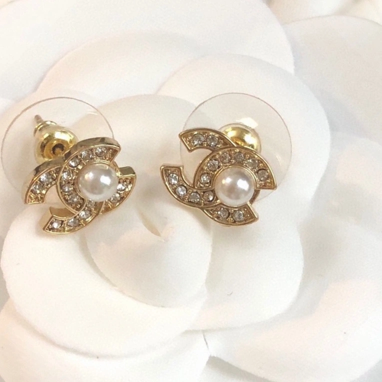 Chanel Earrings WellDesigned 227391