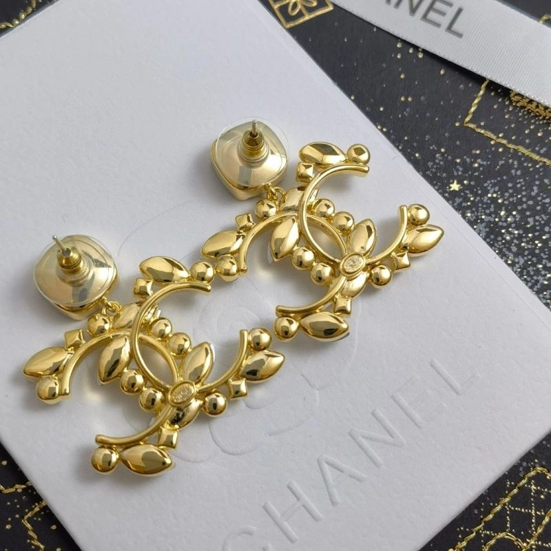 Supportive Chanel Earrings 227399