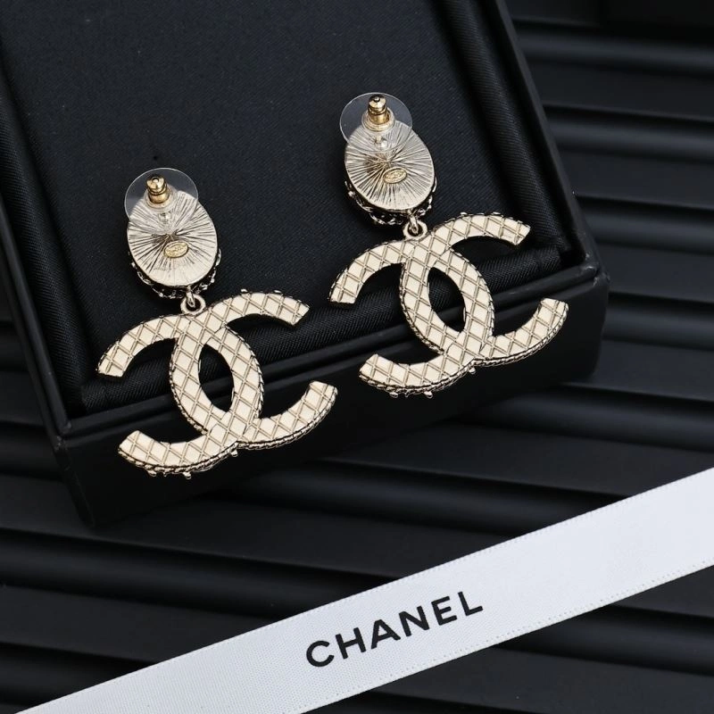 Chanel Earrings Practical 227384