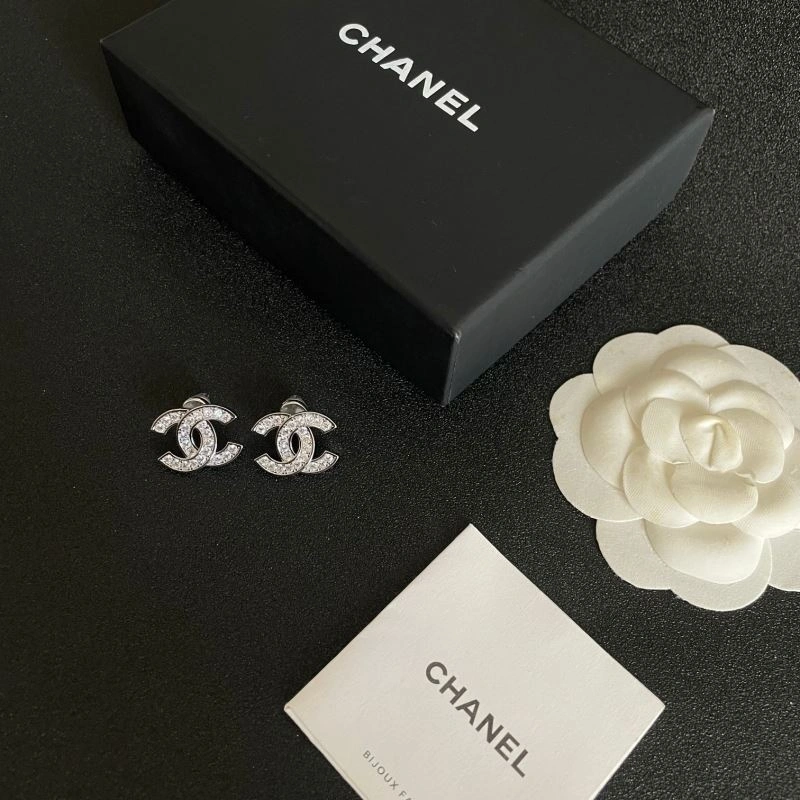 Chanel Earrings Neat 227427