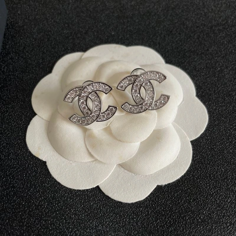 Chanel Earrings Neat 227427