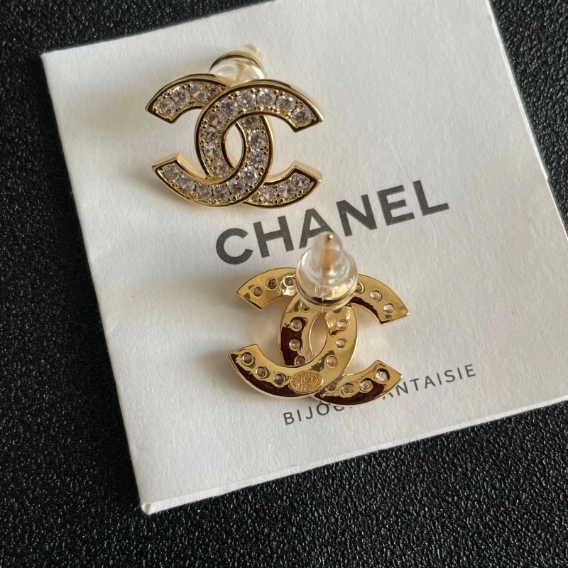 Effortless Chanel Earrings 227383