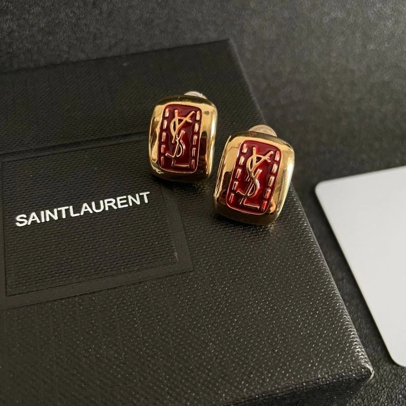 Chanel Earrings UrbanChic 227415