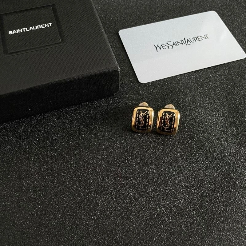 ZeroBulk Chanel Earrings 227455