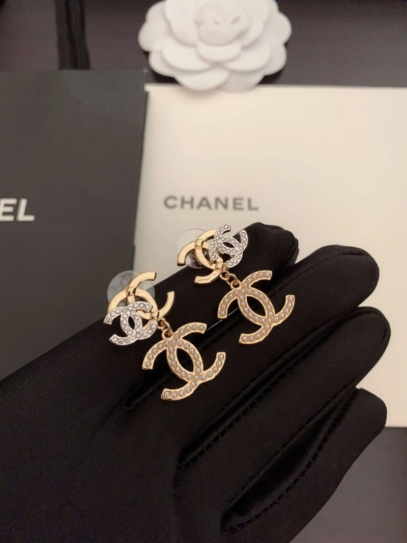 Chanel Earrings SoftTouch 227364