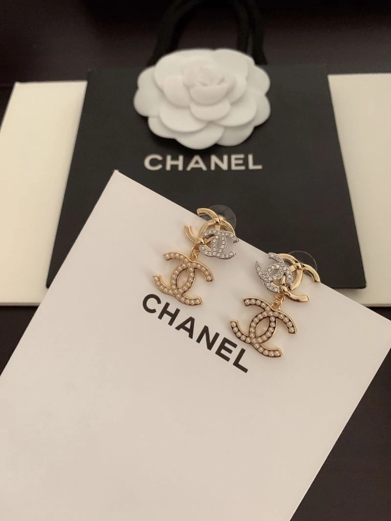 Chanel Earrings SoftTouch 227364