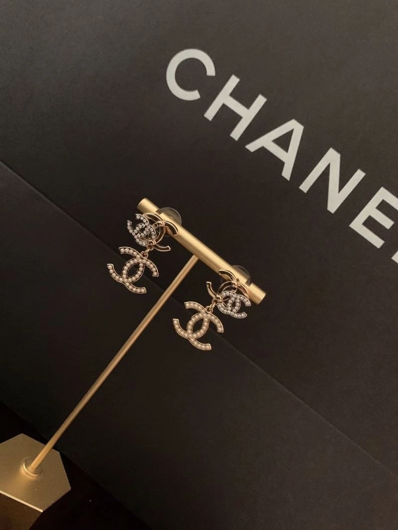 Chanel Earrings SoftTouch 227364