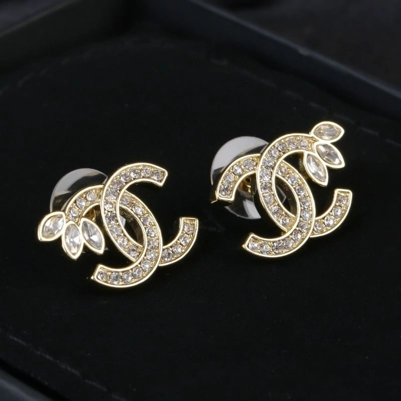 Lightweight Chanel Earrings 227372