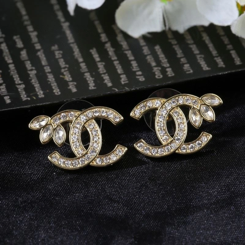 Lightweight Chanel Earrings 227372