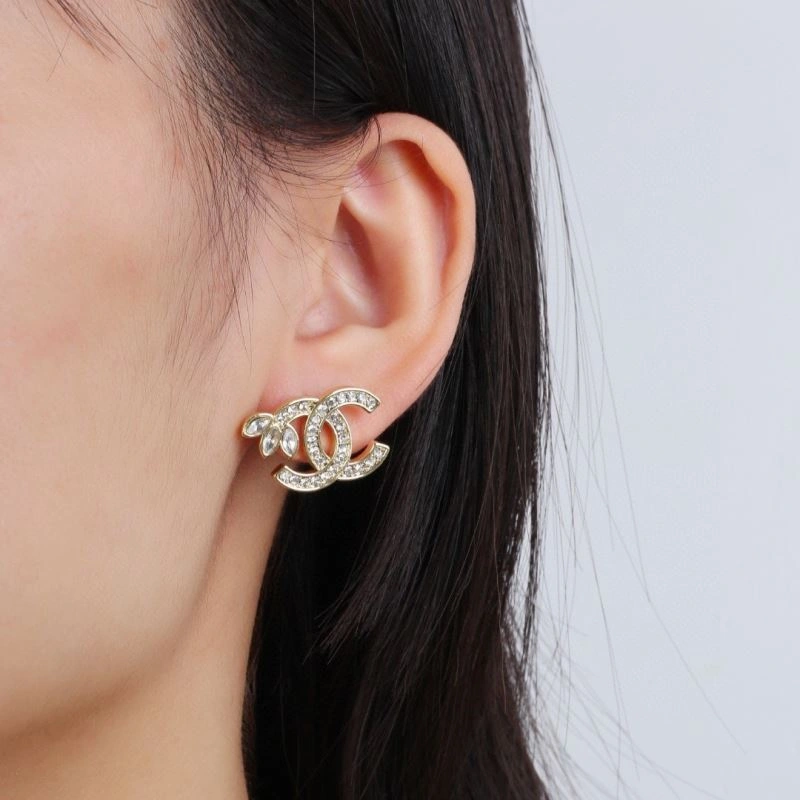 Lightweight Chanel Earrings 227372