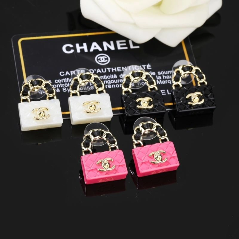 Compact Chanel Earrings 227358