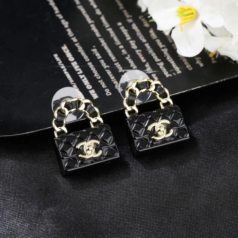 Compact Chanel Earrings 227358