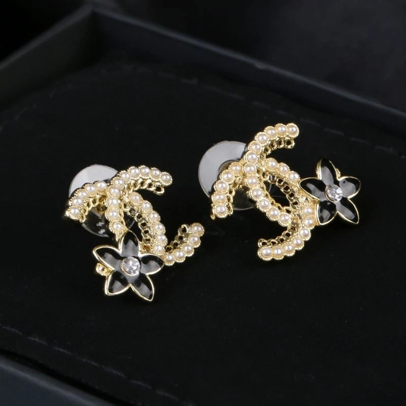 Chanel Earrings ComfortFit 227351