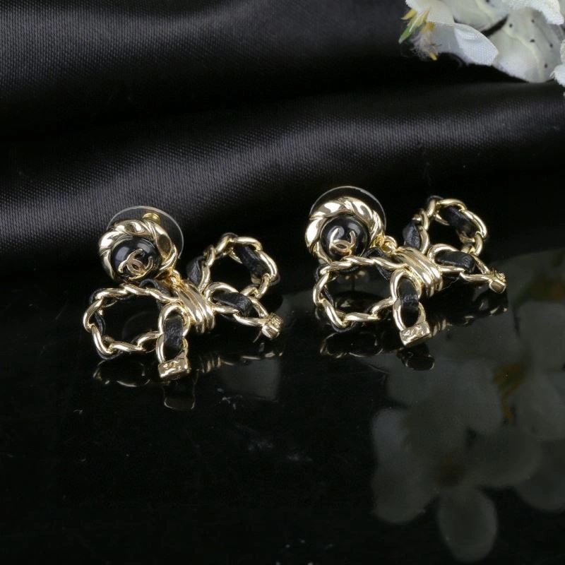 MoistureWicking Chanel Earrings 227337