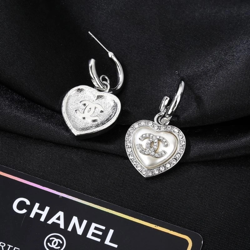 Resilient Chanel Earrings 227333