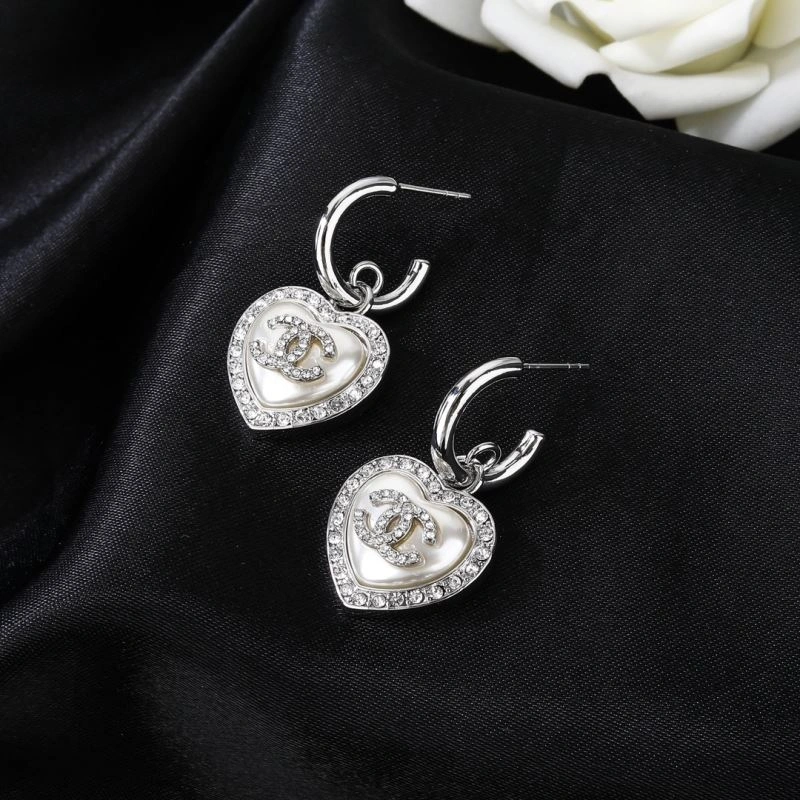 Resilient Chanel Earrings 227333