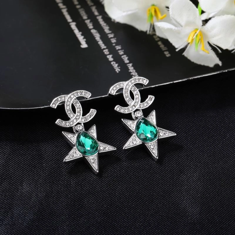 Chanel Earrings Bold 227346